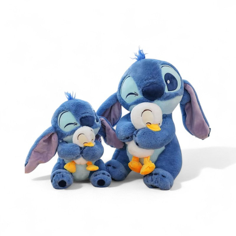 Peluche Stitch con il suo doudou paperella