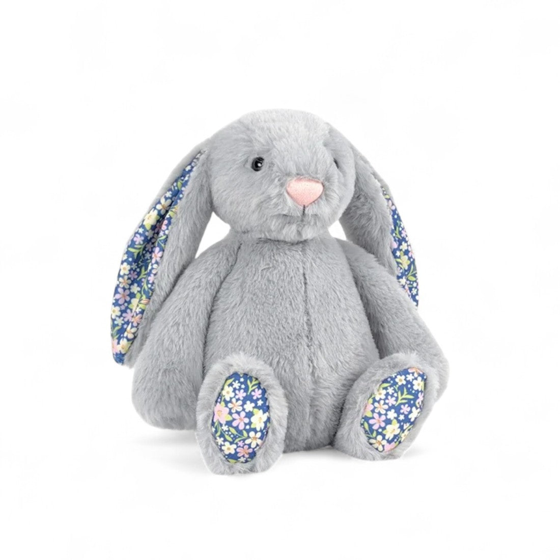 Coniglio di peluche in cotone grigio con orecchie Liberty a fiori, seduto su sfondo bianco.