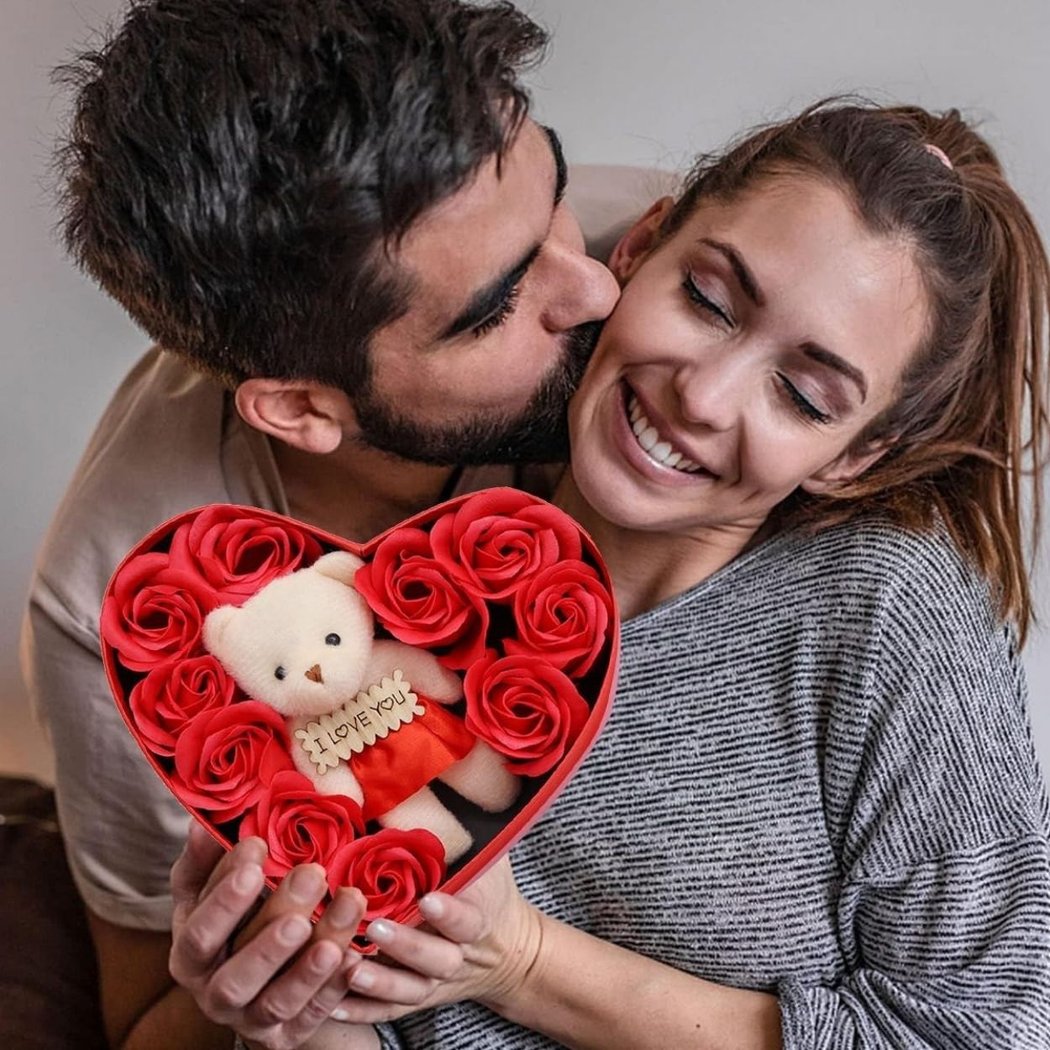 Cofanetto regalo cuore di sapone con orso di peluche
