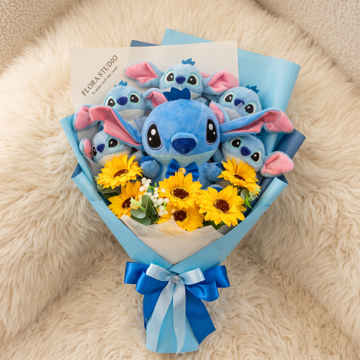 Bouquet Peluche Stitch con Fiori - Dettaglio del materiale