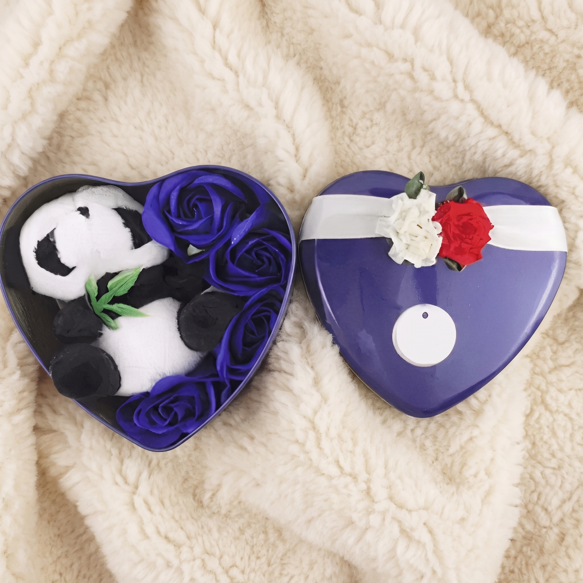 Cofanetto Peluche Stitch Cuore San Valentino - Dettaglio materiale