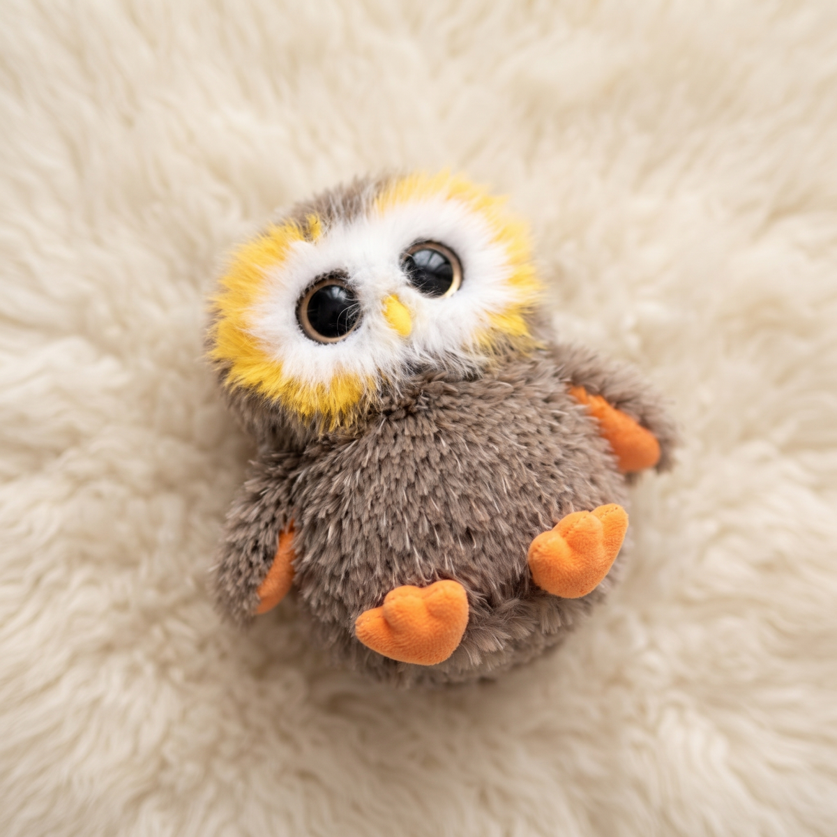 Peluche Gufo Soffice dai Grandi Occhi - Dettaglio del materiale