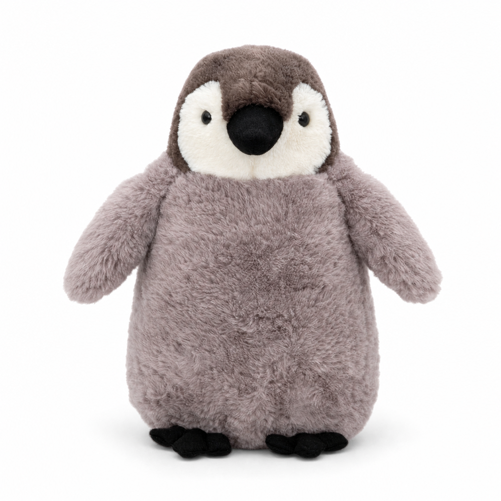 Kuscheliger Pinguin als Schlafkissen - Sfondo bianco frontale