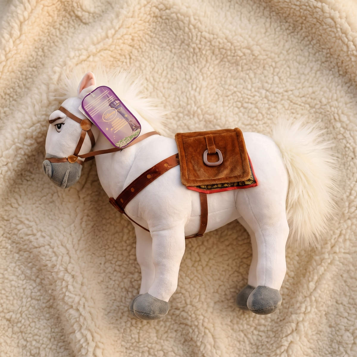 Peluche Cavallo Bianco Maximus con Finimenti - Dettaglio materiale