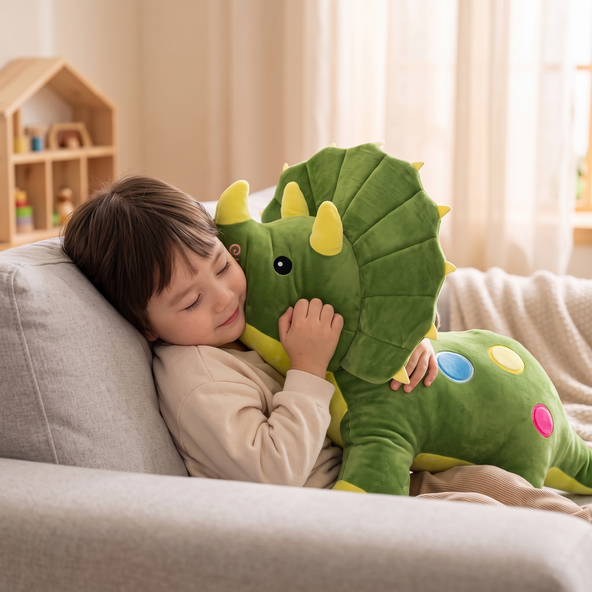 Peluche Dinosauro Verde Triceratopo Morbidissimo - utilizzo accogliente in casa