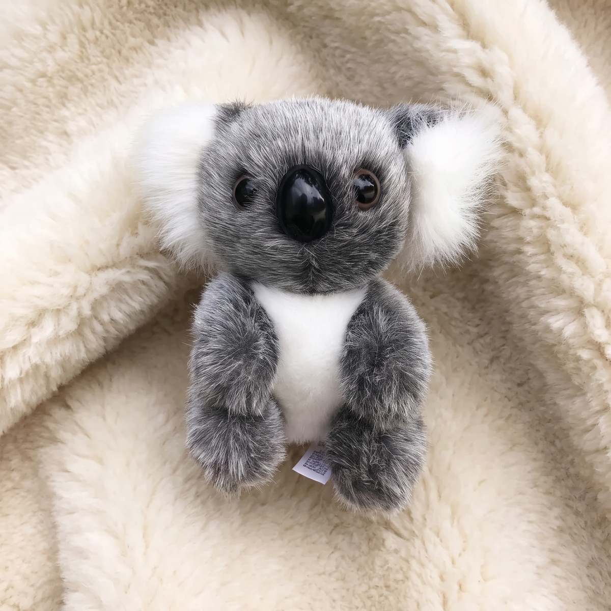 Peluche Koala Realistico Grigio e Bianco - Dettaglio materiale