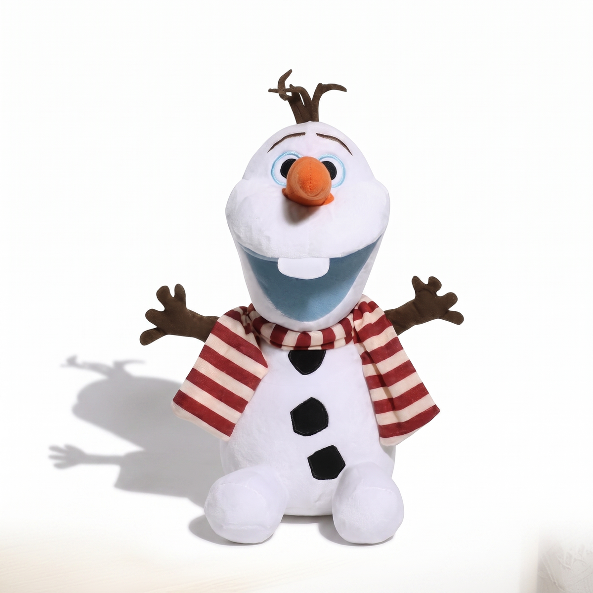 Peluche Olaf Pupazzo di Neve 28 cm - Sfondo bianco frontale