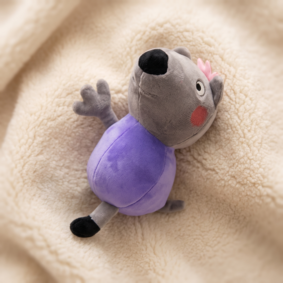 Peluche Peppa Pig Danny Dog 19cm - Dettaglio materiale