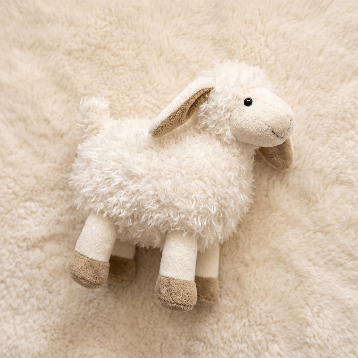 Peluche Pecora Bianca dalle Orecchie Lunghe - Dettaglio del materiale